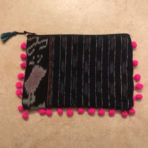 NWOT Pompom small zip bag